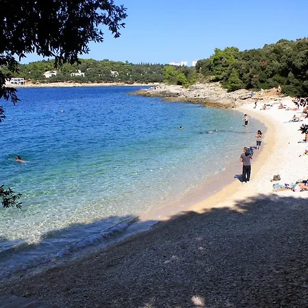 With A Parking Space - 17827 Pula