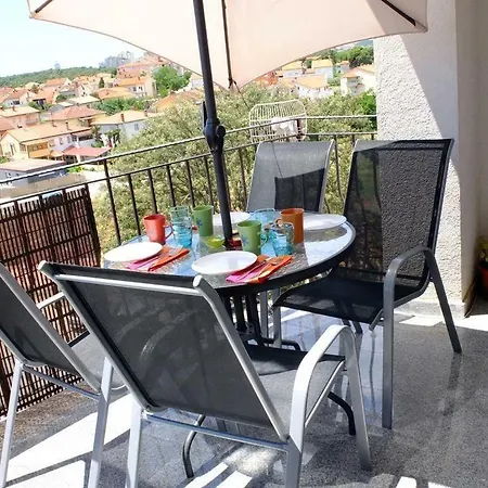With A Parking Space - 17827 Apartmán